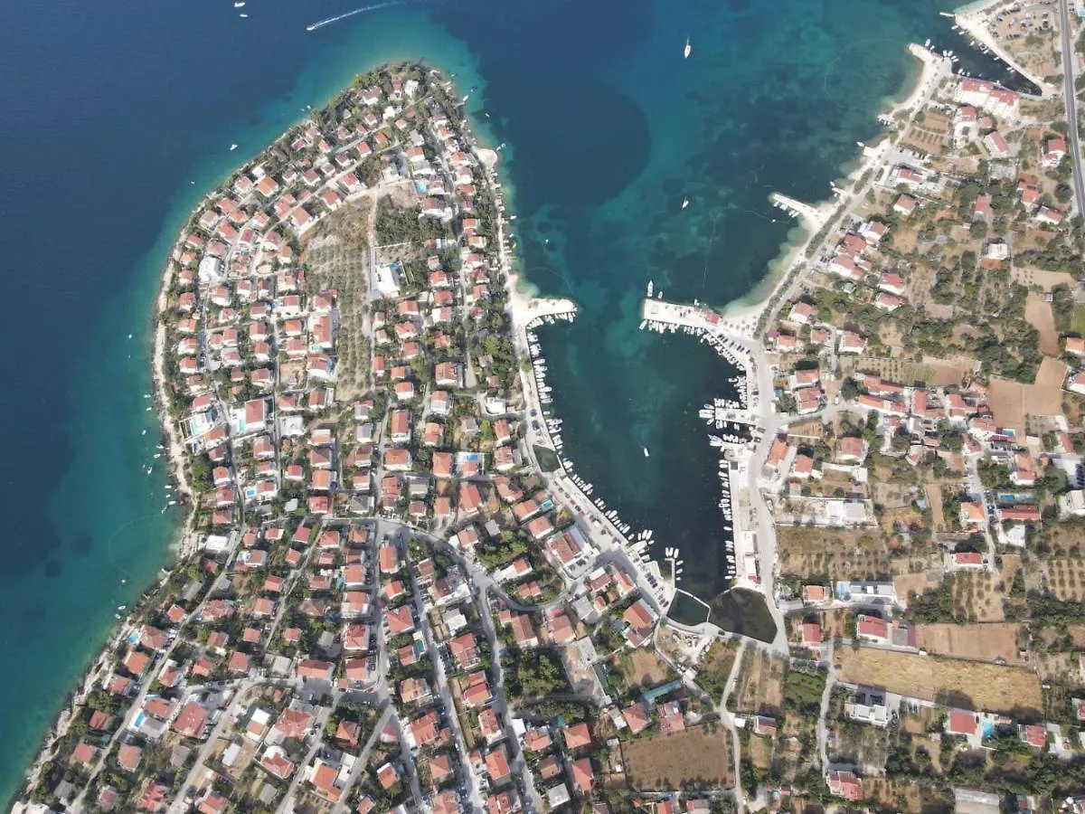 Villa Danijela With Heated Pool,Jacuzzi And Sauna 0*, Seget Vranjica