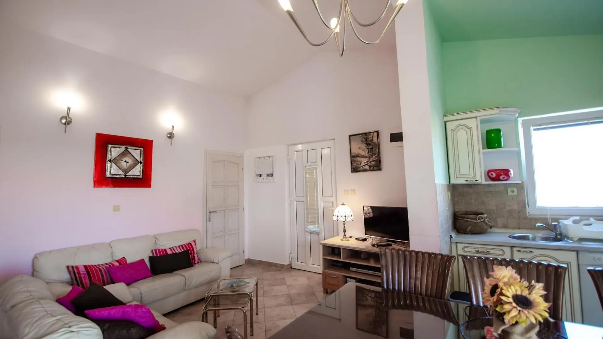 Villa Danijela With Heated Pool,Jacuzzi And Sauna Seget Vranjica Croatia