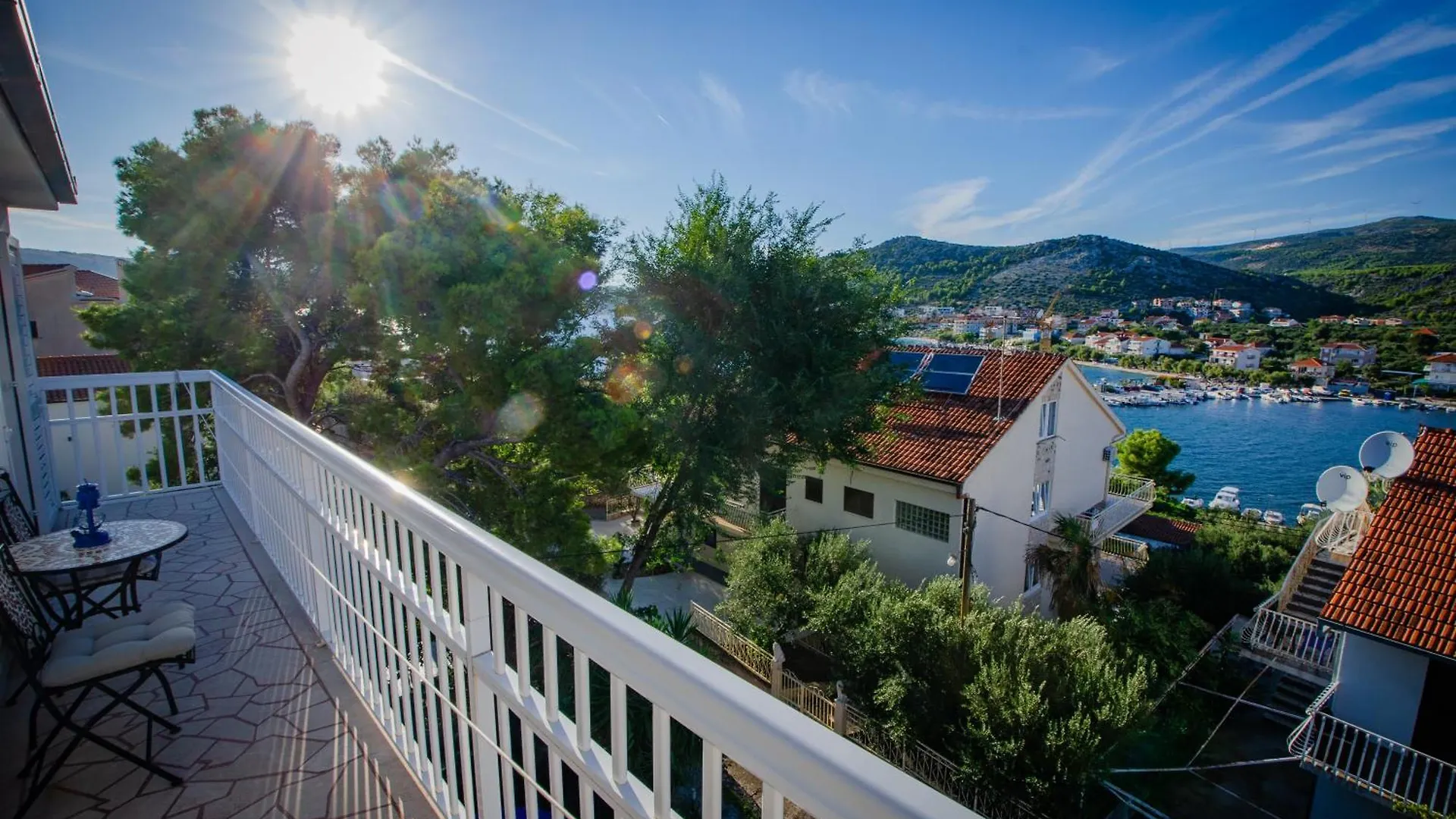 Villa Danijela With Heated Pool,Jacuzzi And Sauna Seget Vranjica Croatia