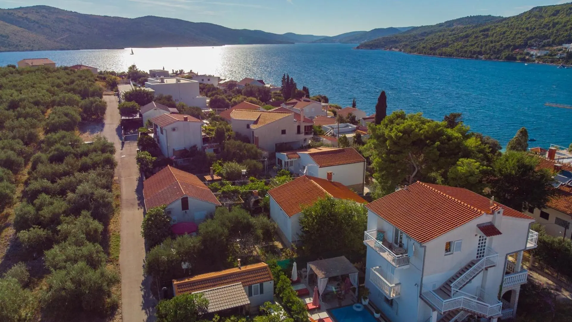 Villa Danijela With Heated Pool,Jacuzzi And Sauna Seget Vranjica Croatia