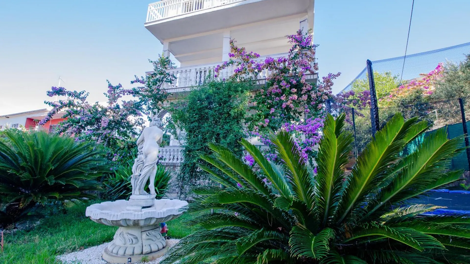 Villa Danijela With Heated Pool,Jacuzzi And Sauna