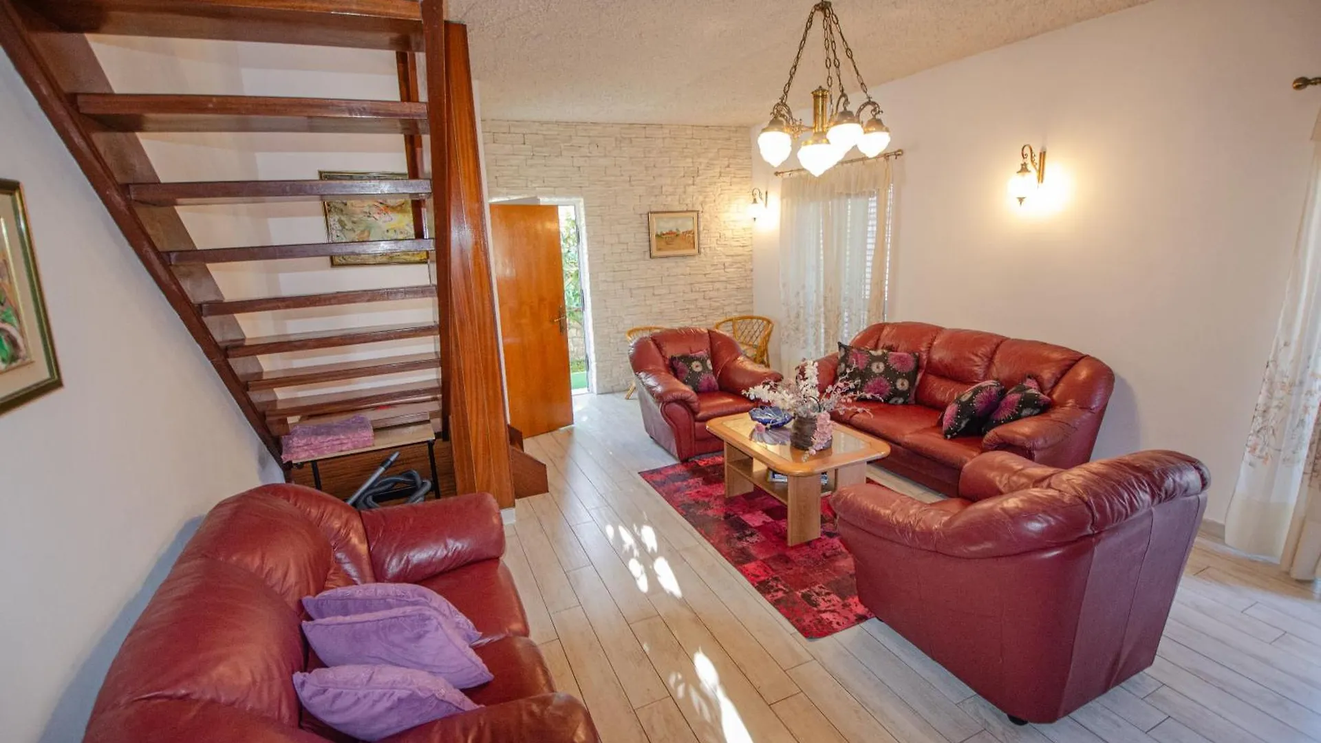 Villa Danijela With Heated Pool,Jacuzzi And Sauna Seget Vranjica