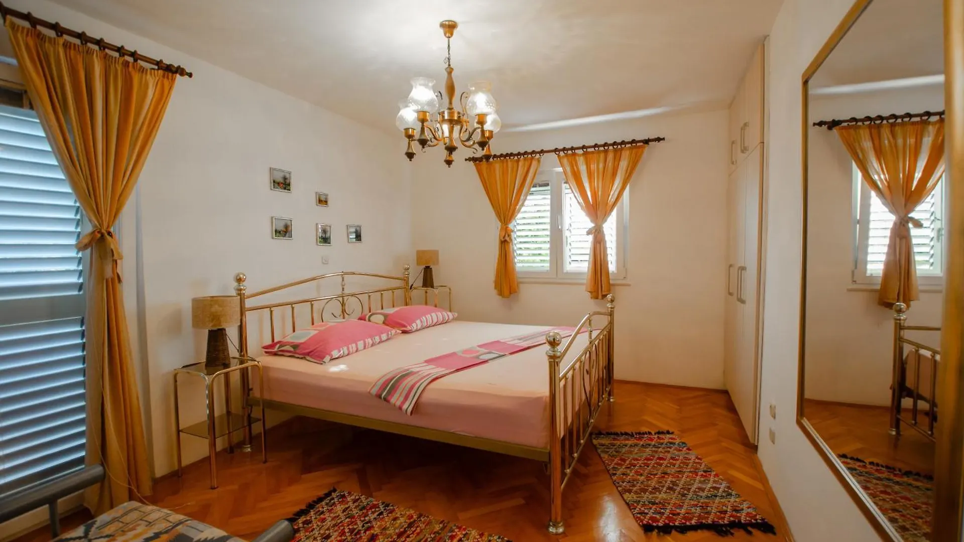 Villa Danijela With Heated Pool,Jacuzzi And Sauna Seget Vranjica Croatia