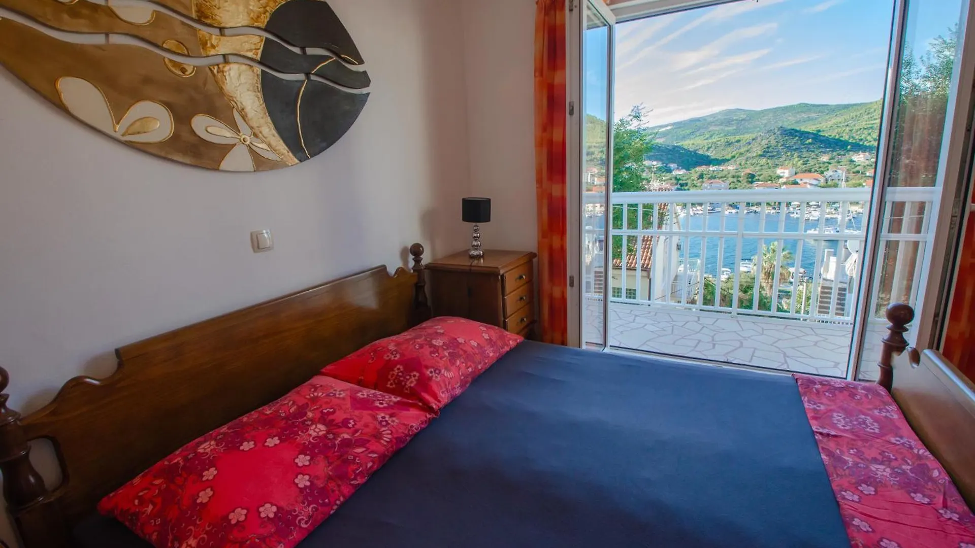 Villa Danijela With Heated Pool,Jacuzzi And Sauna Seget Vranjica