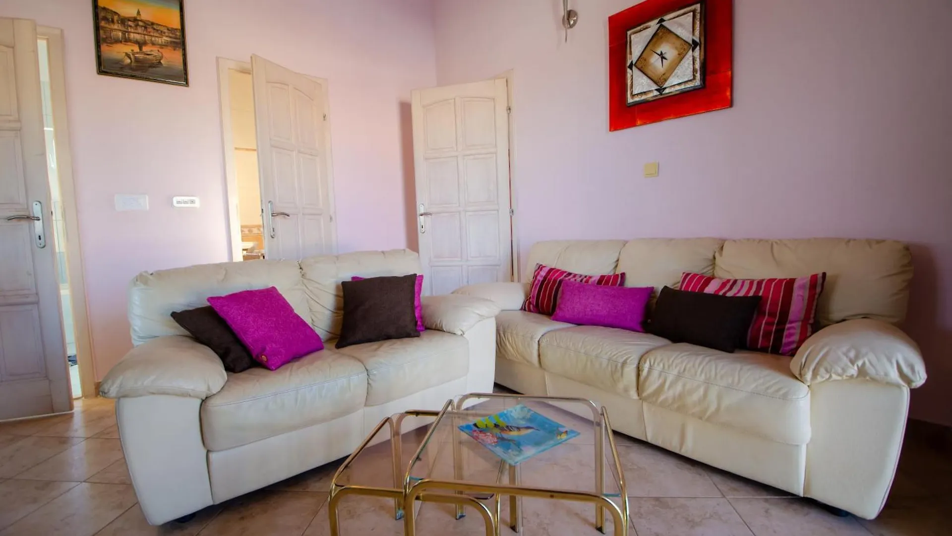 Villa Danijela With Heated Pool,Jacuzzi And Sauna Seget Vranjica